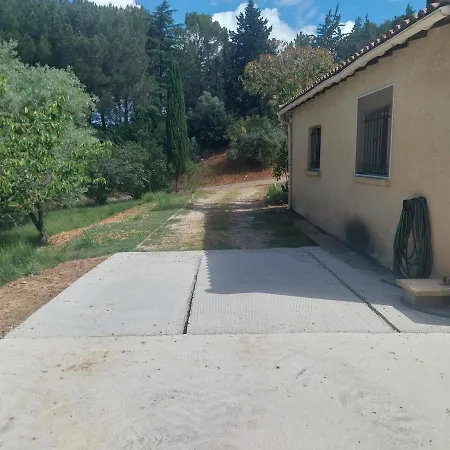 Hébergement de vacances La Poudre D'escampette